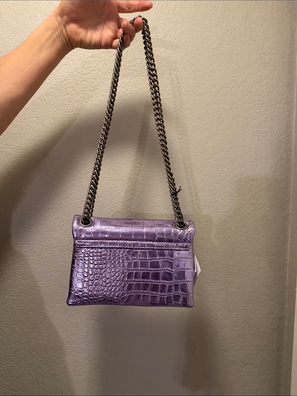 Kurt Geiger Metallic Lavender Croc-Embossed Chain Shoulder Bag - Picture 2 of 4